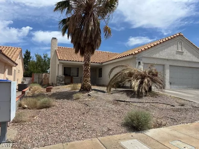 Henderson, NV 89002,693 W Pacific AVE