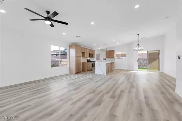 Henderson, NV 89012,116 Crescent Bay ST