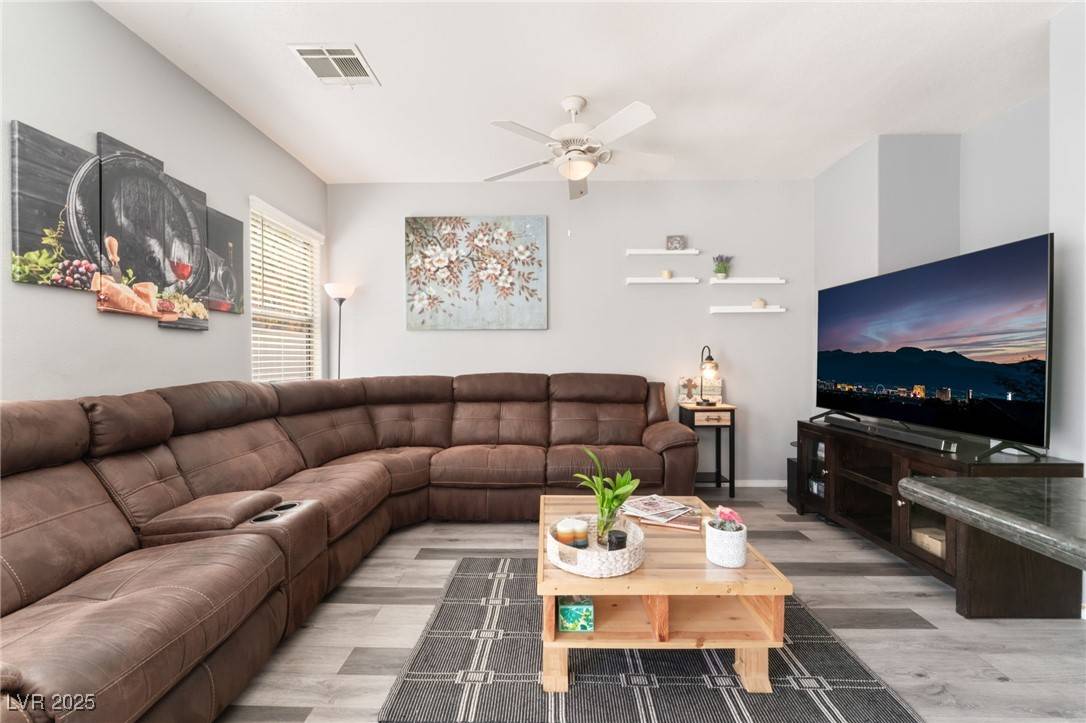 Henderson, NV 89011,6270 Dartington Hall ST