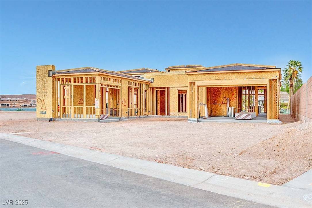 Henderson, NV 89011,54 Bellissima Lago CT