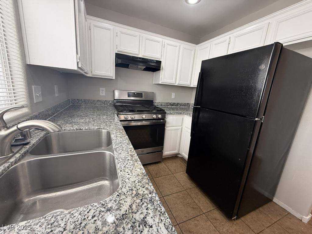 Las Vegas, NV 89142,2105 William Holden CT