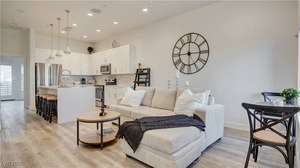 1163 Blossom Point ST, Las Vegas, NV 89135