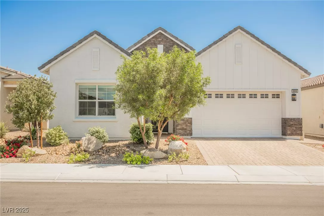 Las Vegas, NV 89166,8968 Skye Treeline ST