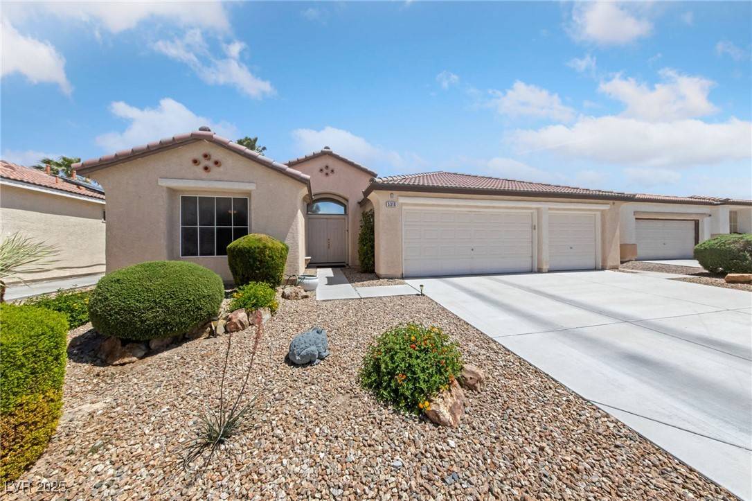 5310 Eel River CT, North Las Vegas, NV 89031