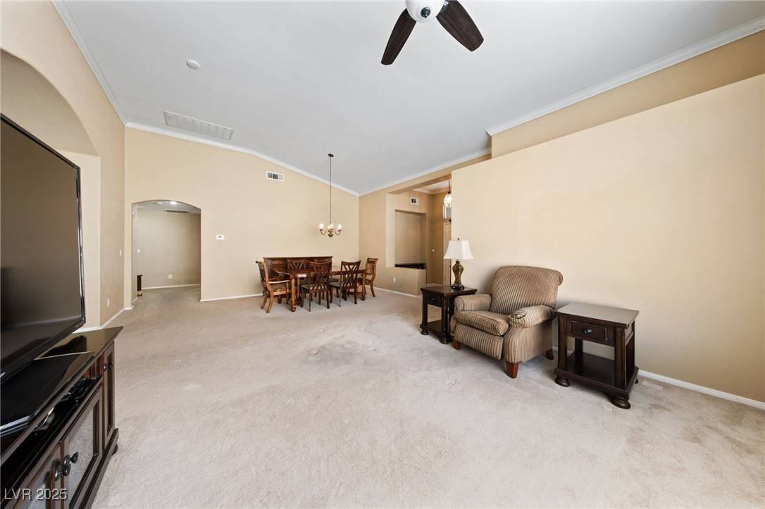 North Las Vegas, NV 89031,5310 Eel River CT