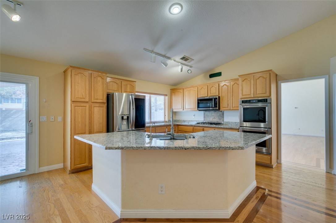 6582 Cartgate CT, Las Vegas, NV 89110