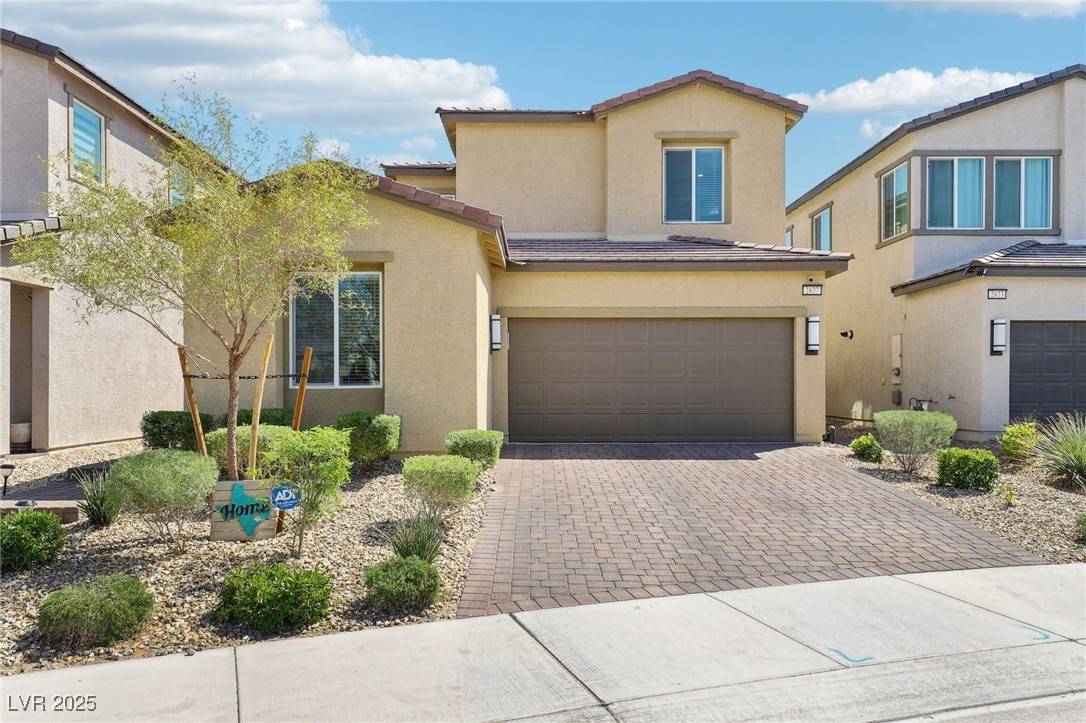 2877 Sweeping Palm RD, North Las Vegas, NV 89086