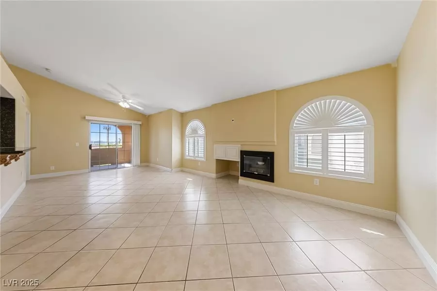 7950 W Flamingo RD #2066, Las Vegas, NV 89147
