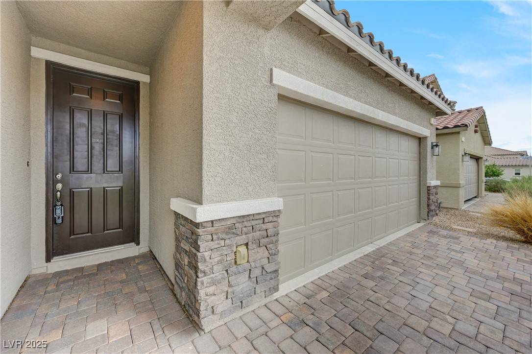 North Las Vegas, NV 89084,1634 Deep Valley AVE