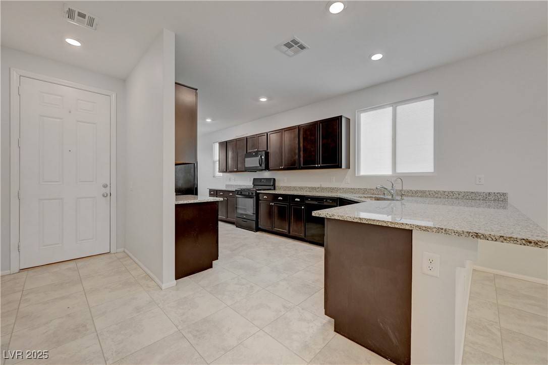 North Las Vegas, NV 89084,1634 Deep Valley AVE
