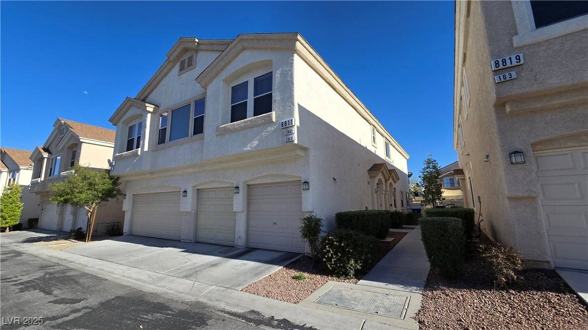 8811 Tomnitz AVE #101, Las Vegas, NV 89178