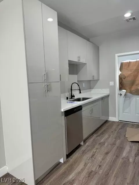 Pahrump, NV 89048,1040 Karen CT