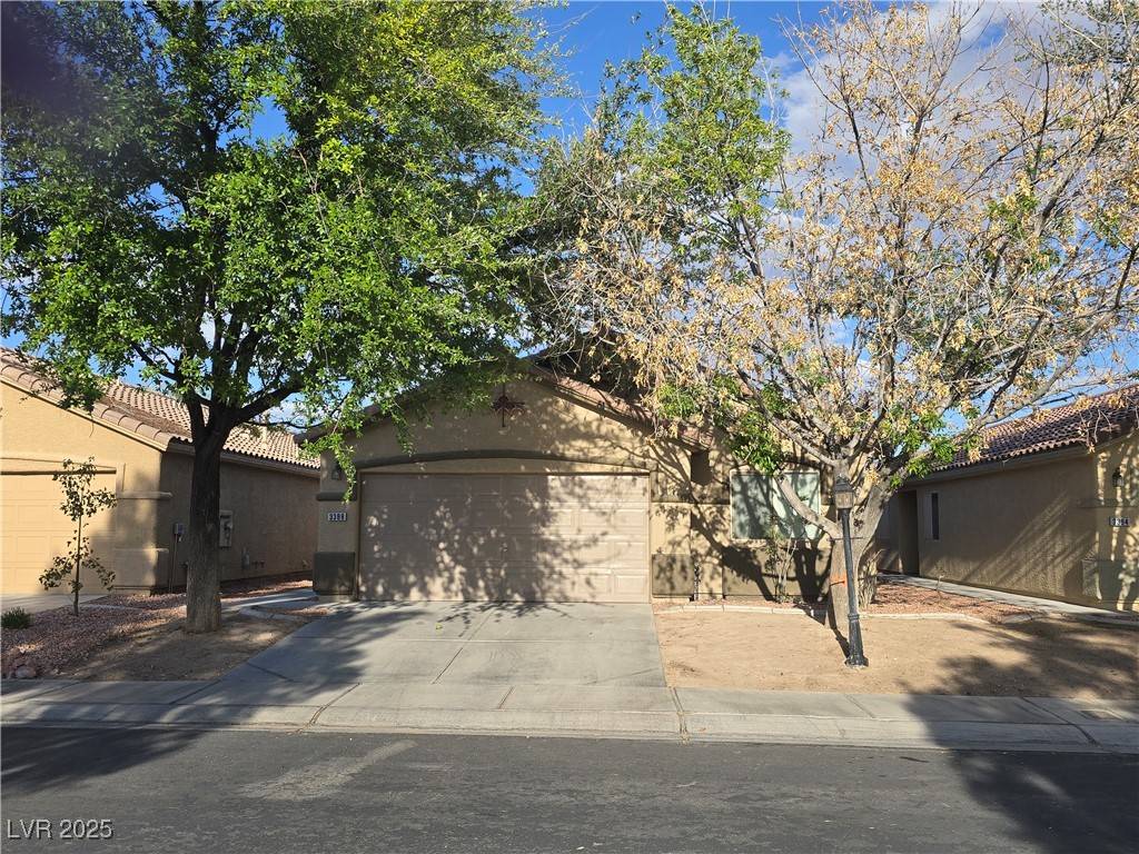 3388 Old Course ST,  Las Vegas,  NV 89122