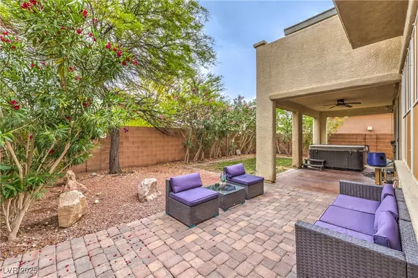 Las Vegas, NV 89166,6554 Macdoogle ST