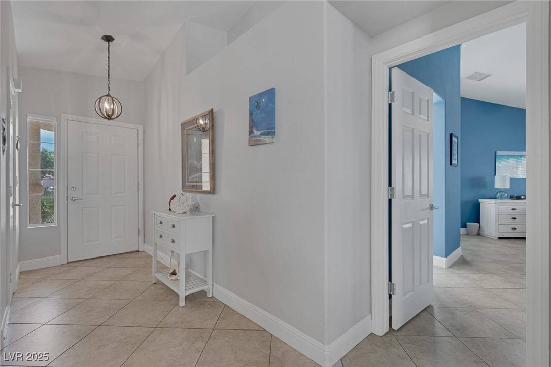 Las Vegas, NV 89130,5205 Molveno CT