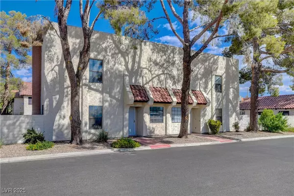 611 Spyglass LN, Las Vegas, NV 89107