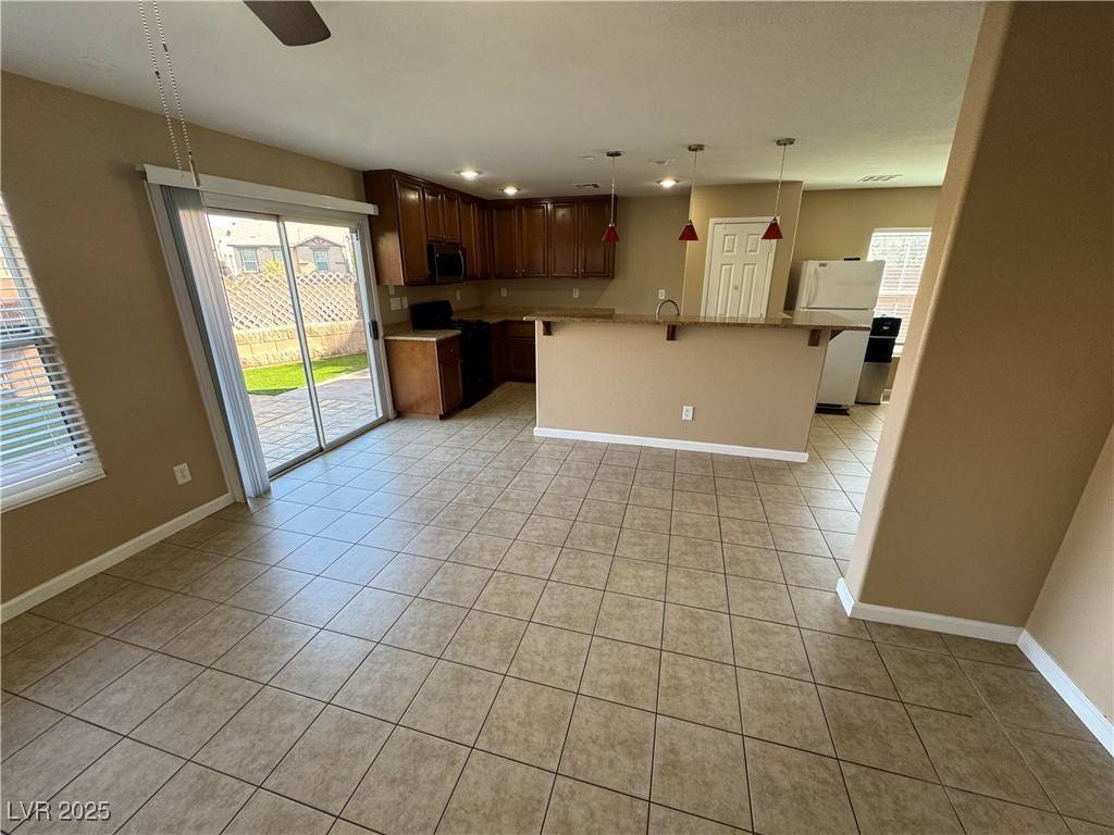 Henderson, NV 89002,1155 Paradise Safari DR