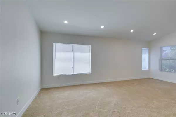 Henderson, NV 89012,486 Dart Brook PL