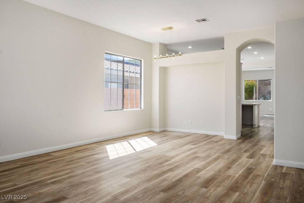 Las Vegas, NV 89144,10657 Sapphire Vista AVE