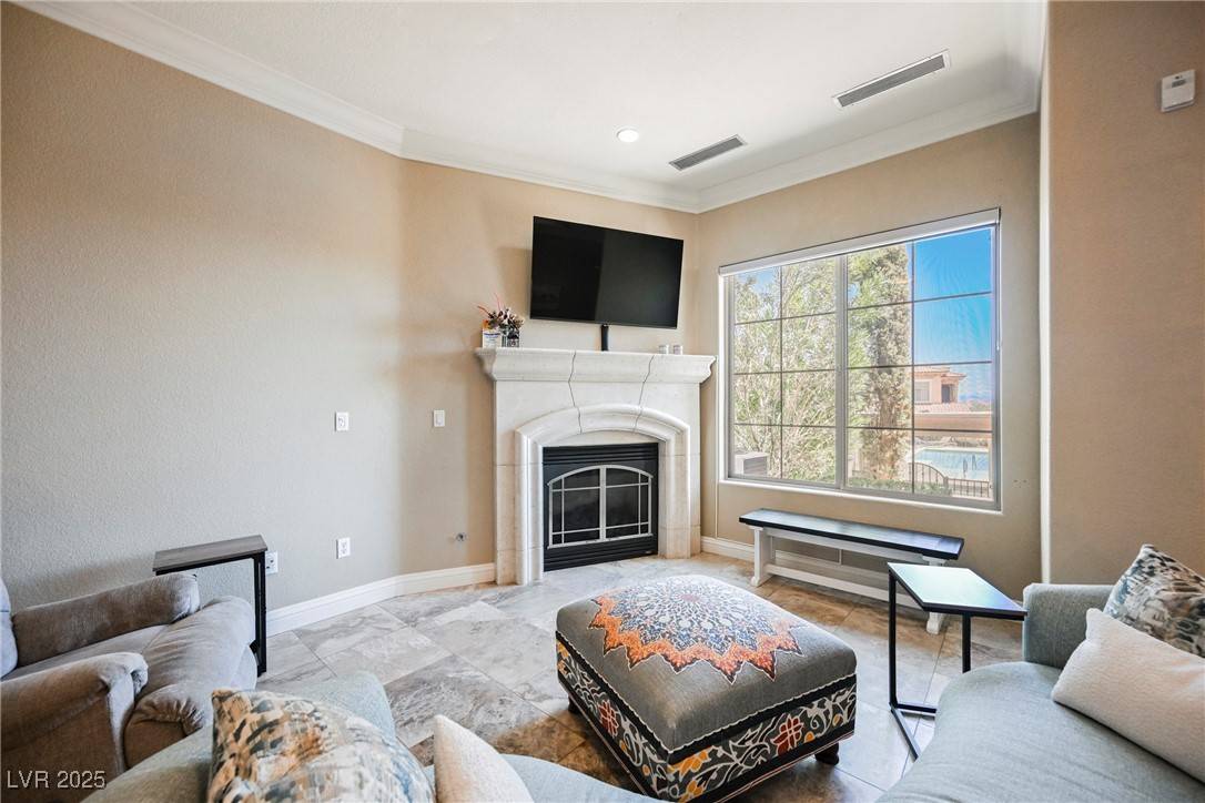 Henderson, NV 89011,19 Via Visione #102