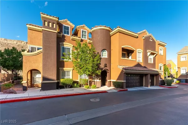 Las Vegas, NV 89129,3975 N Hualapai WAY #212