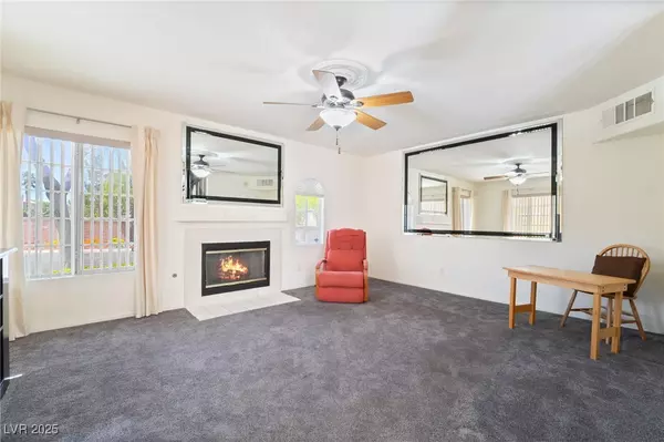Henderson, NV 89052,502 Cosmic Star PL
