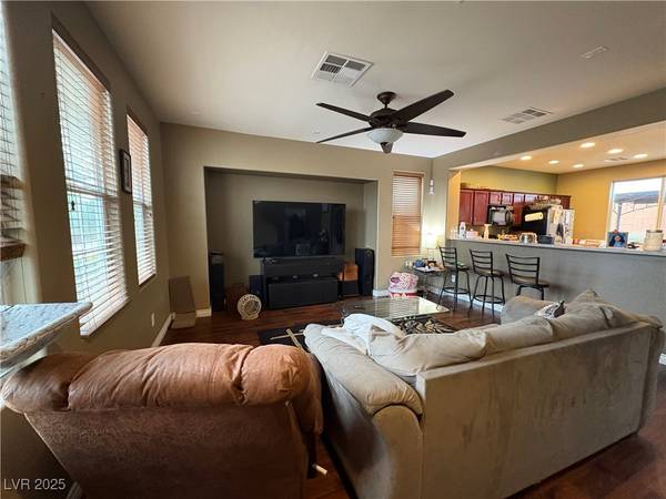 Las Vegas, NV 89178,8396 Waylon AVE