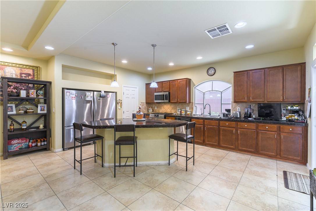 Las Vegas, NV 89141,9823 Belle Marie CT