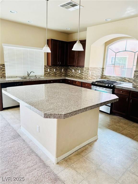 Las Vegas, NV 89139,8404 Langhorne Creek ST