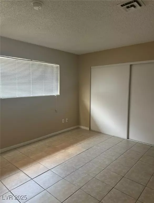 Las Vegas, NV 89101,2605 Cedar AVE #3