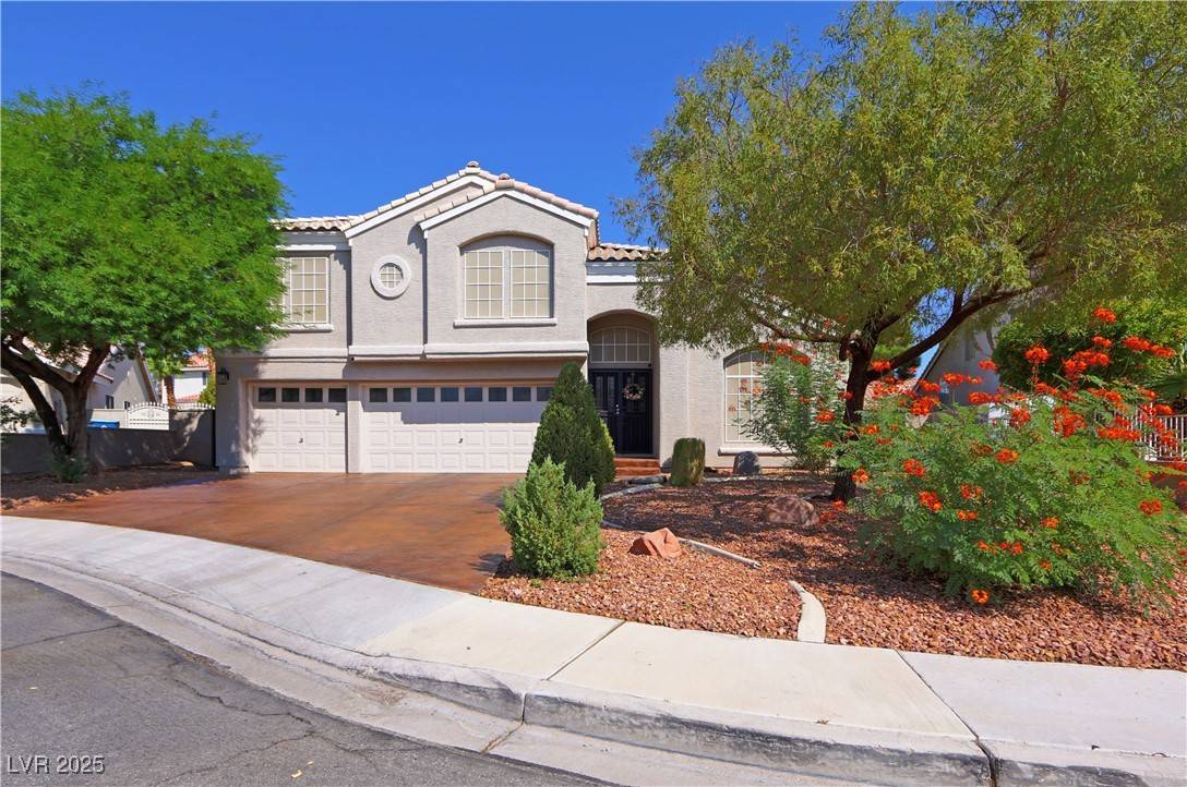614 Ravenglen DR, Las Vegas, NV 89123