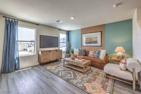 North Las Vegas, NV 89081,6104 Aster Garden ST #129
