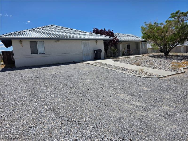 3261 Winery RD, Pahrump, NV 89048