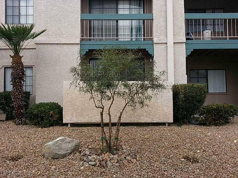 Las Vegas, NV 89118,5138 S Jones BLVD #103