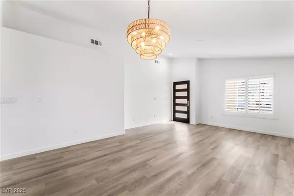 Las Vegas, NV 89130,5537 Sentinel Bridge ST