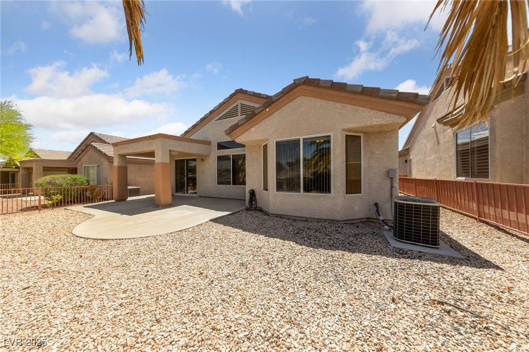 Henderson, NV 89012,2156 Eagle Sticks DR