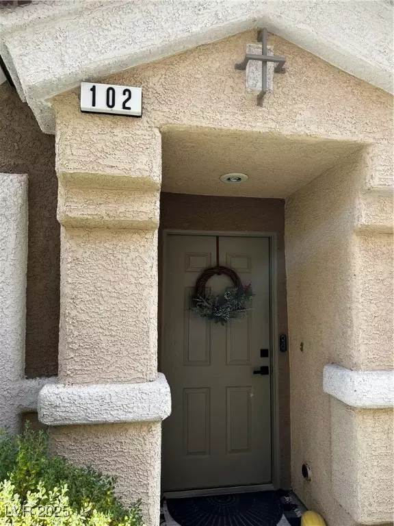Las Vegas, NV 89149,9133 Forest Willow AVE #102