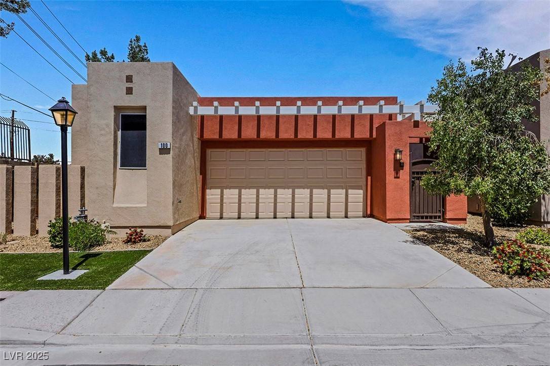 100 Woolman Rink AVE, Las Vegas, NV 89123