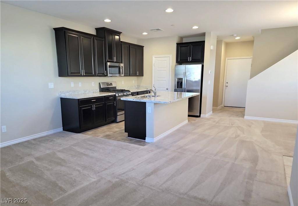 North Las Vegas, NV 89086,806 Star Estates AVE