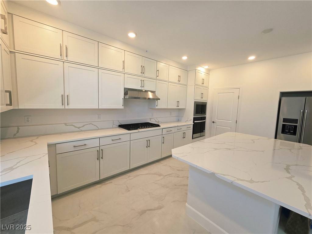 Las Vegas, NV 89139,6831 Crimson Lily ST