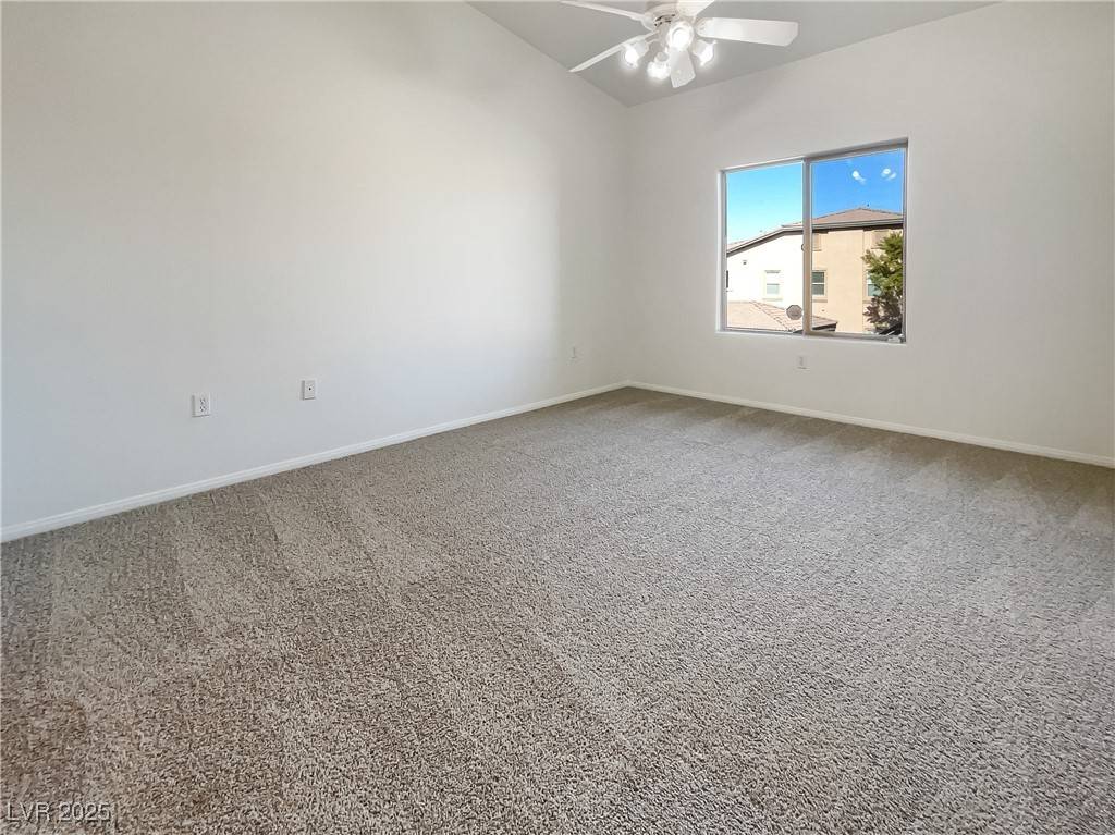 Las Vegas, NV 89113,8985 S Durango DR #2081