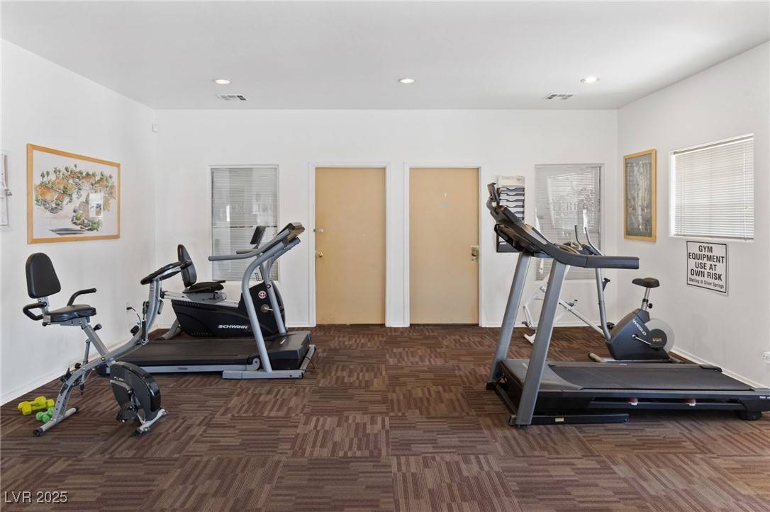 Las Vegas, NV 89122,4940 Mascaro DR