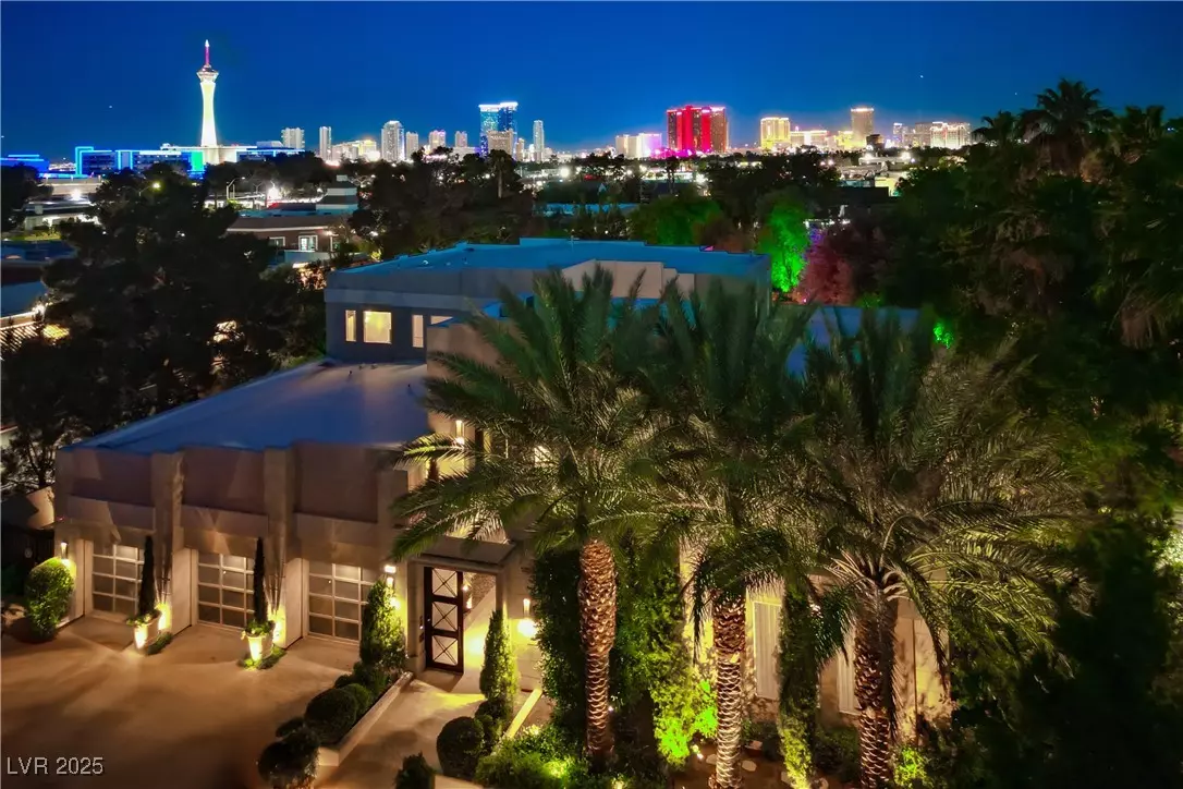 Las Vegas, NV 89107,2323 Pinto LN