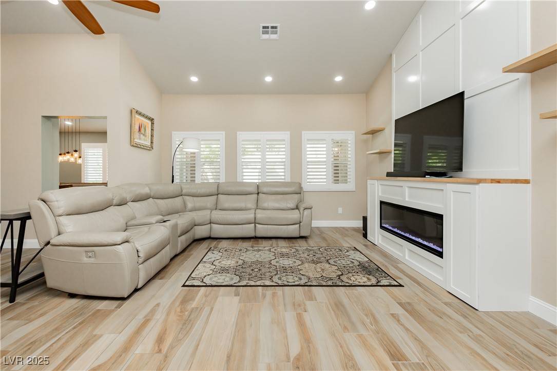 Las Vegas, NV 89134,2705 Tumble Brook DR