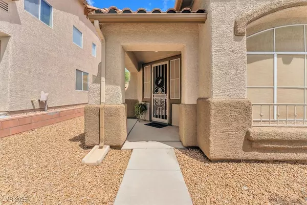 Las Vegas, NV 89148,9588 Comiskey CT