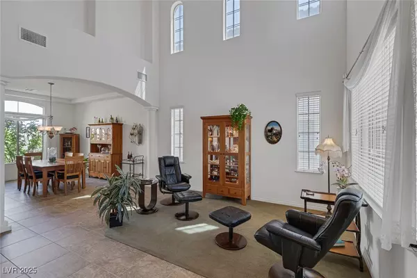 Las Vegas, NV 89149,7872 Regency Park ST
