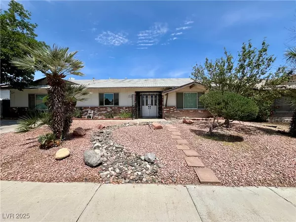 Las Vegas, NV 89121,3144 Downing PL