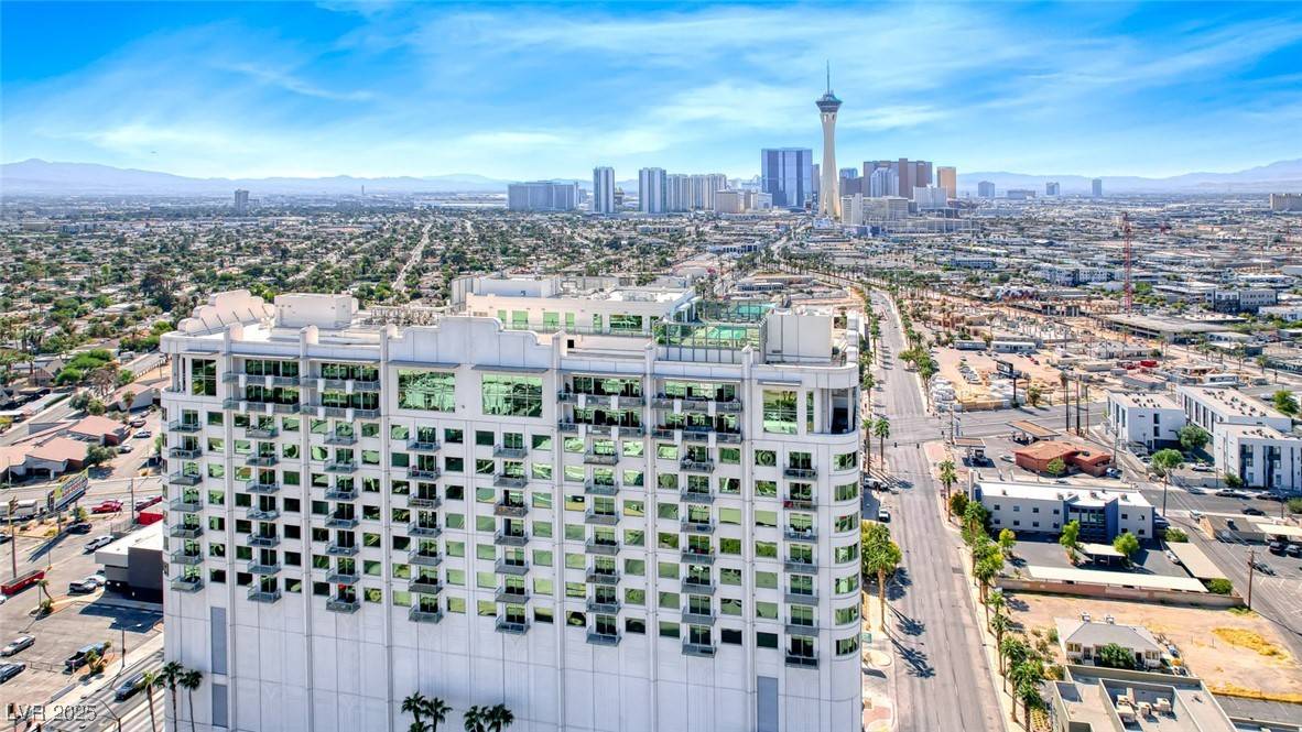 Las Vegas, NV 89101,900 Las Vegas BLVD #1014