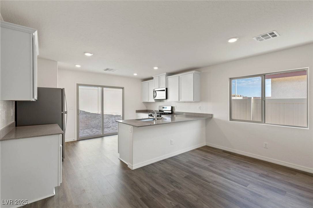 Las Vegas, NV 89156,2611 Freya Valley ST