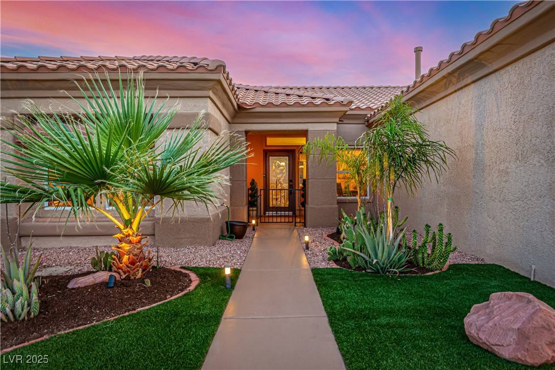 Las Vegas, NV 89134,10713 Shoalhaven DR